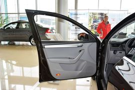 2015款斯柯达明锐1.6L自动逸杰版