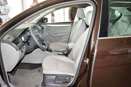 2015款斯柯达明锐1.6L自动逸杰版