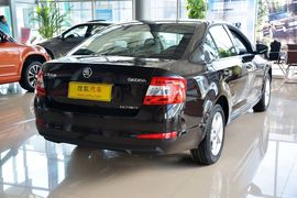 2015款斯柯达明锐1.6L自动逸杰版