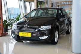 2015款斯柯达明锐1.6L自动逸杰版