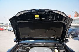 2015款丰田皇冠2.5L尊享版