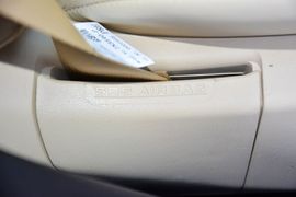 2015款丰田皇冠2.5L尊享版