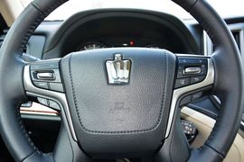 2015款丰田皇冠2.5L尊享版