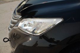 2015款丰田皇冠2.5L尊享版