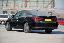 2015款丰田皇冠2.5L尊享版