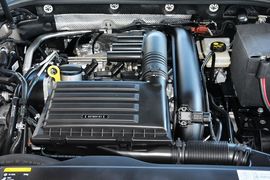 2015款大众高尔夫1.4TSI自动舒适型