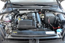 2015款大众高尔夫1.4TSI自动舒适型