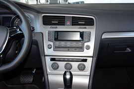 2015款大众高尔夫1.4TSI自动舒适型