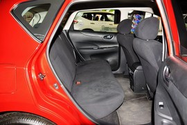 2014款日产骐达1.6L