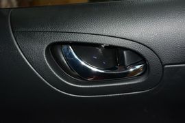 2014款日产骐达1.6L