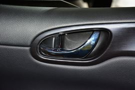 2014款日产骐达1.6L