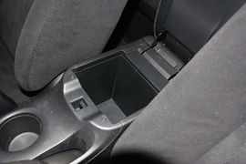 2014款日产骐达1.6L