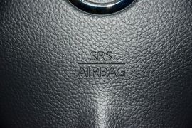 2014款日产骐达1.6L