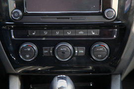 2015款大众速腾280TSI