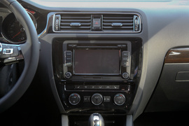 2015款大众速腾280TSI