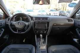 2015款大众速腾280TSI