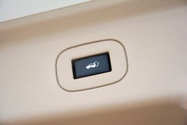 2015款日产贵士3.5L