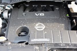 2015款日产贵士3.5L