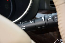 2015款日产贵士3.5L