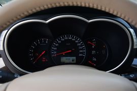 2015款日产贵士3.5L