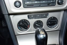 2013款大众朗逸1.4TSI