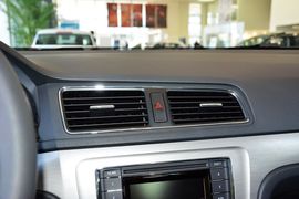 2013款大众朗逸1.4TSI