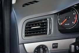 2013款大众朗逸1.4TSI