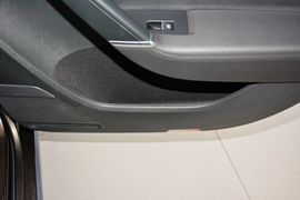 2015款大众迈腾1.8TSI领先型