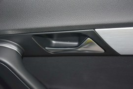 2015款大众迈腾1.8TSI领先型
