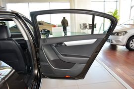 2015款大众迈腾1.8TSI领先型