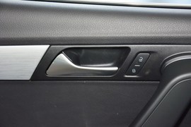 2015款大众迈腾1.8TSI领先型