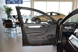 2015款大众迈腾1.8TSI领先型