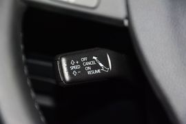 2015款大众迈腾1.8TSI领先型