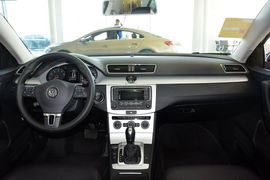 2015款大众迈腾1.8TSI领先型
