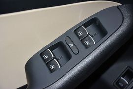 2015款大众速腾1.4TSI自动精英型