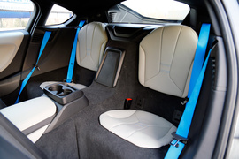 2015款宝马i8插电混动跑车试驾实拍