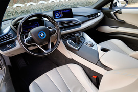 2015款宝马i8插电混动跑车试驾实拍