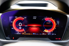 2015款宝马i8插电混动跑车试驾实拍