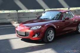 马自达MX-5