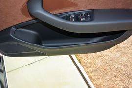2014款奥迪A8L