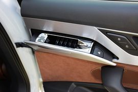 2014款奥迪A8L