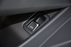 2014款奥迪A8L