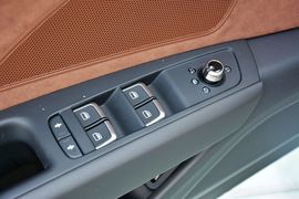 2014款奥迪A8L
