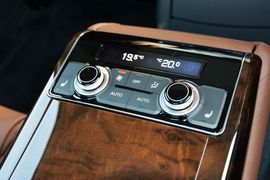 2014款奥迪A8L