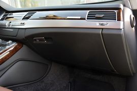 2014款奥迪A8L