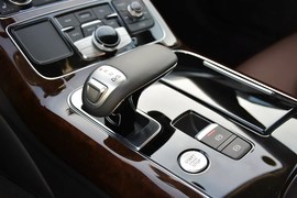 2014款奥迪A8L