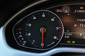 2014款奥迪A8L