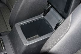 2015款大众高尔夫1.6L自动舒适型