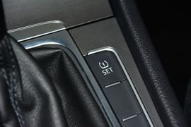 2015款大众高尔夫1.6L自动舒适型
