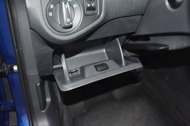 2015款大众高尔夫1.6L自动舒适型